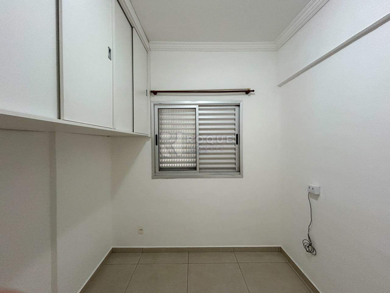 Apartamento para aluguel no bairro Chácaras Antonieta: Dormitório 1