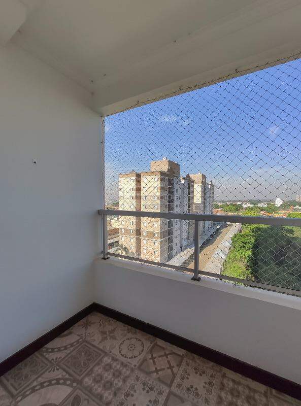 Apartamento para aluguel no bairro Chácaras Antonieta: Sacada 