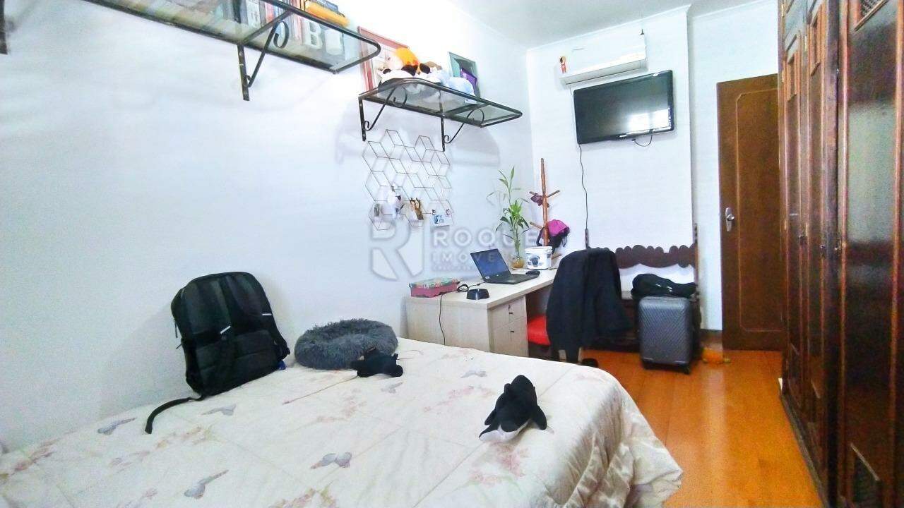 Casa Residencial à venda no bairro Centro: