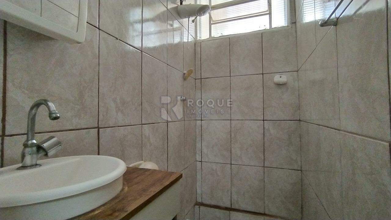 Casa Residencial à venda no bairro Centro: