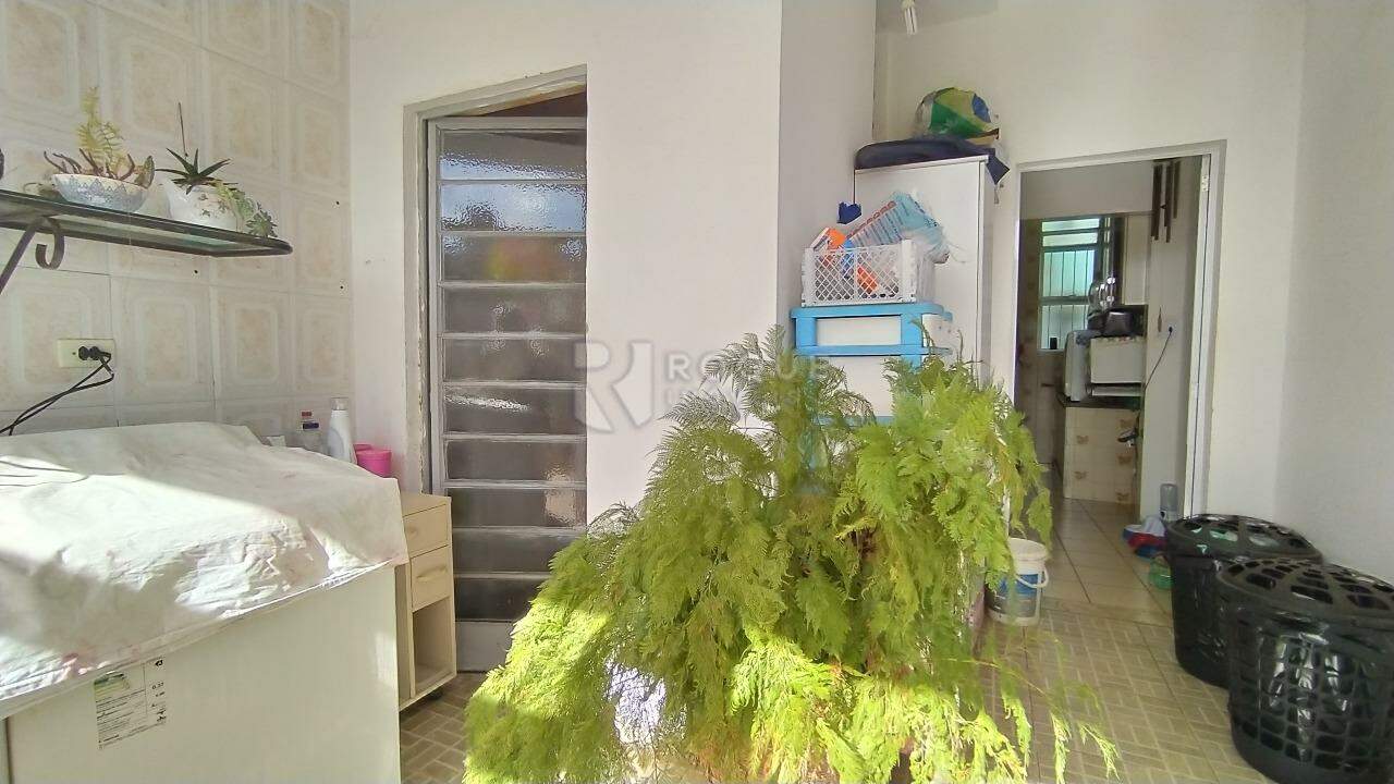 Casa Residencial à venda no bairro Centro: