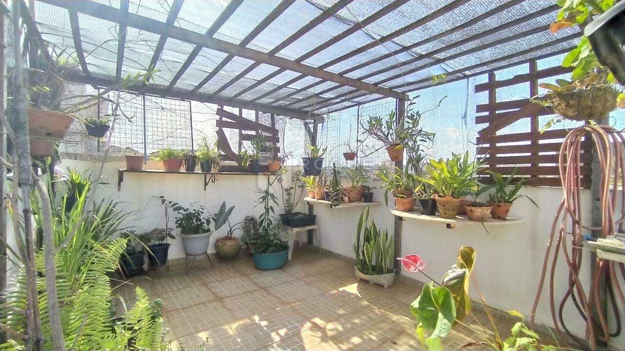 Casa Residencial à venda no bairro Centro: