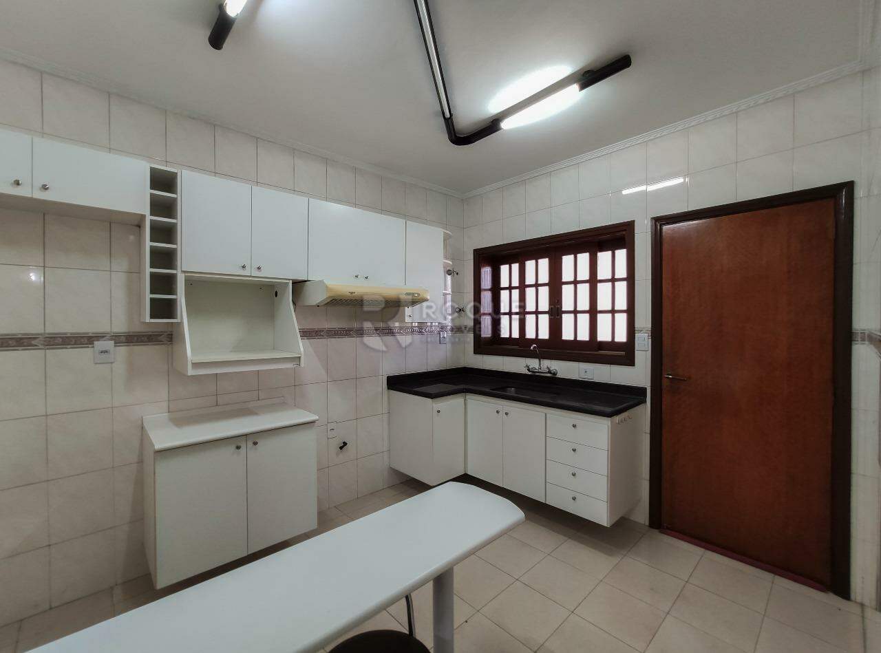 Casa Residencial para aluguel no bairro Vila Santa Lucia: Cozinha 