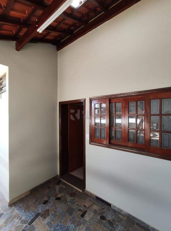 Casa Residencial para aluguel no bairro Vila Santa Lucia: Hall 