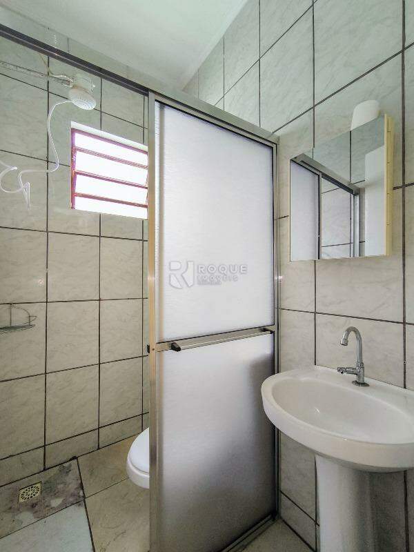Casa Residencial à venda no bairro Jardim Lagoa Nova: BANHEIRO SOCIAL