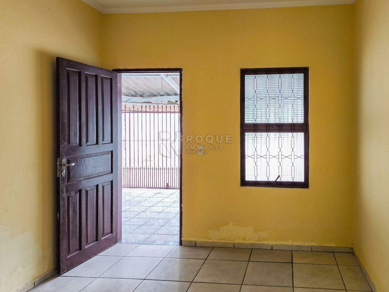 Casa Residencial à venda no bairro Jardim Lagoa Nova: SALA DE ESTAR