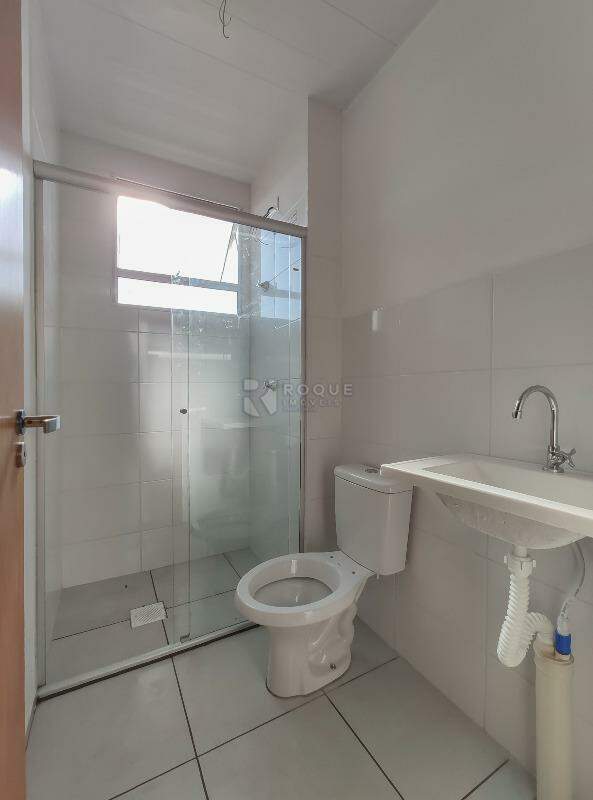 Apartamento para aluguel no bairro Fazenda Duas Barras: WC