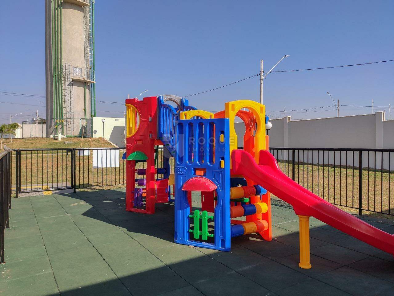 Apartamento para aluguel no bairro Fazenda Duas Barras: Área externa