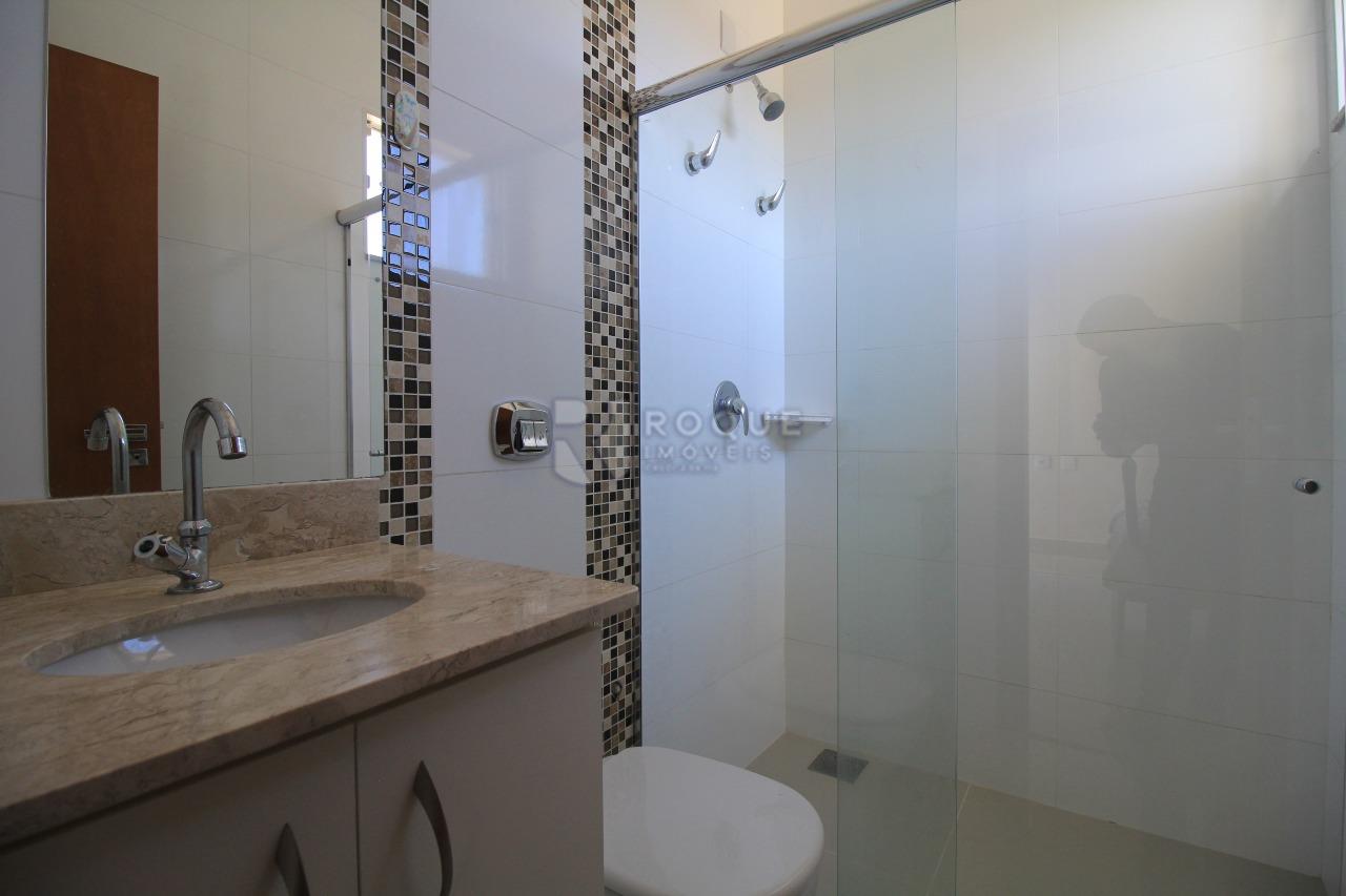 Casa em condomínio à venda no bairro Jardim Terras de Santa Elisa: 