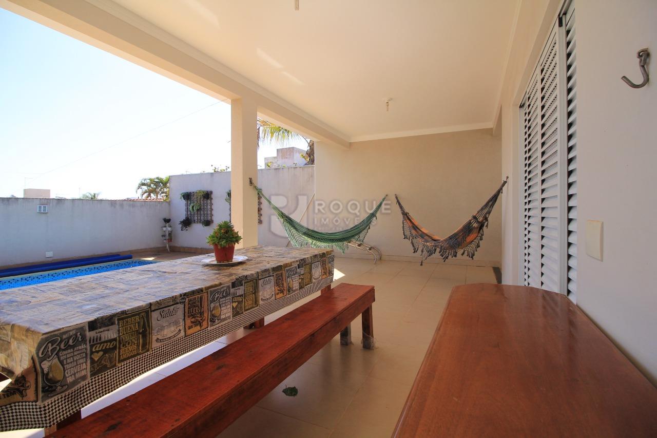 Casa em condomínio à venda no bairro Jardim Terras de Santa Elisa: 