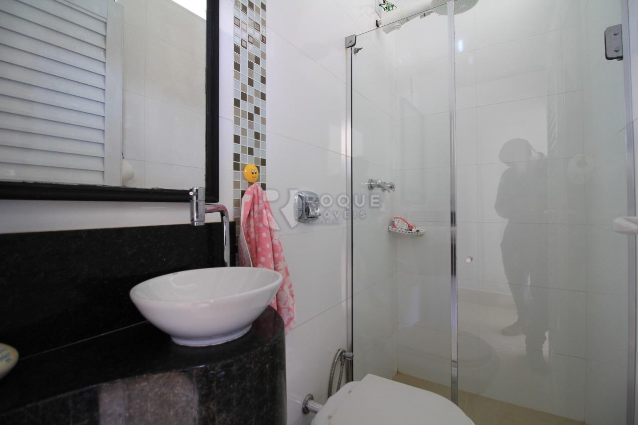 Casa em condomínio à venda no bairro Jardim Terras de Santa Elisa: 