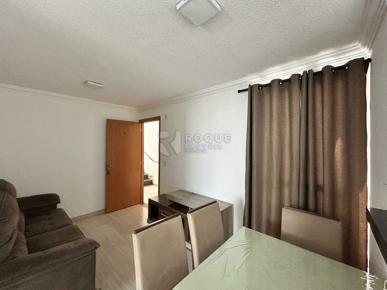 Apartamento para aluguel no bairro Residencial Costa Verde: Sala 