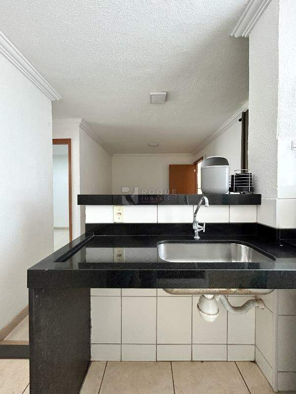 Apartamento para aluguel no bairro Residencial Costa Verde: Cozinha 