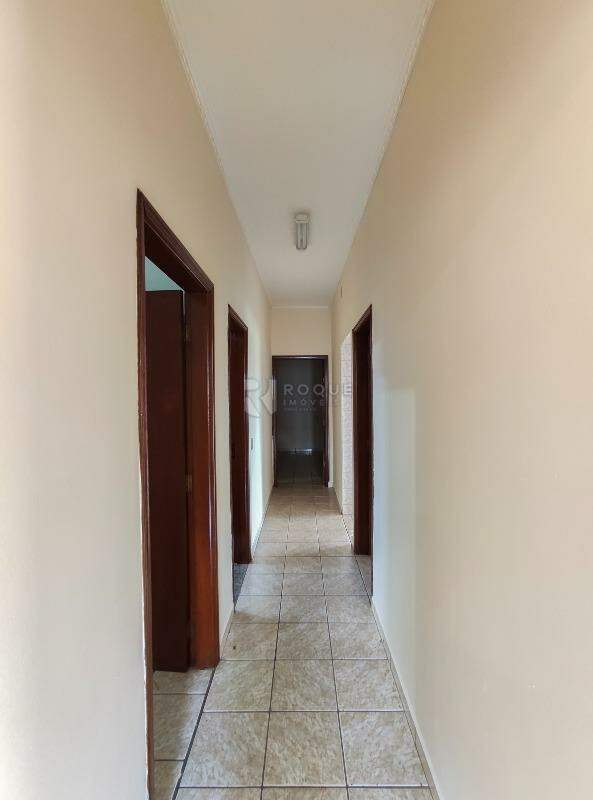 Casa Residencial para aluguel no bairro Vila Rosana: Hall