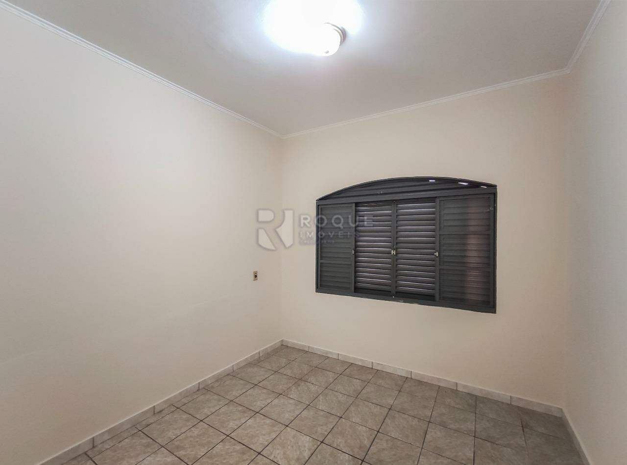 Casa Residencial para aluguel no bairro Vila Rosana: Dormitório 1
