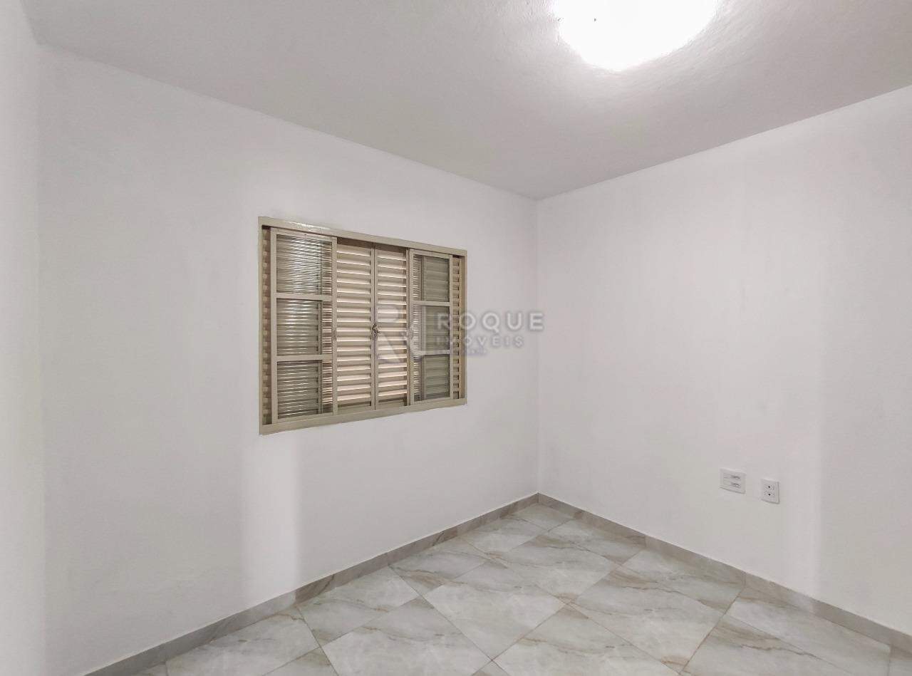 Casa Residencial para aluguel no bairro Vila Piza: Dormitório 2 suíte 