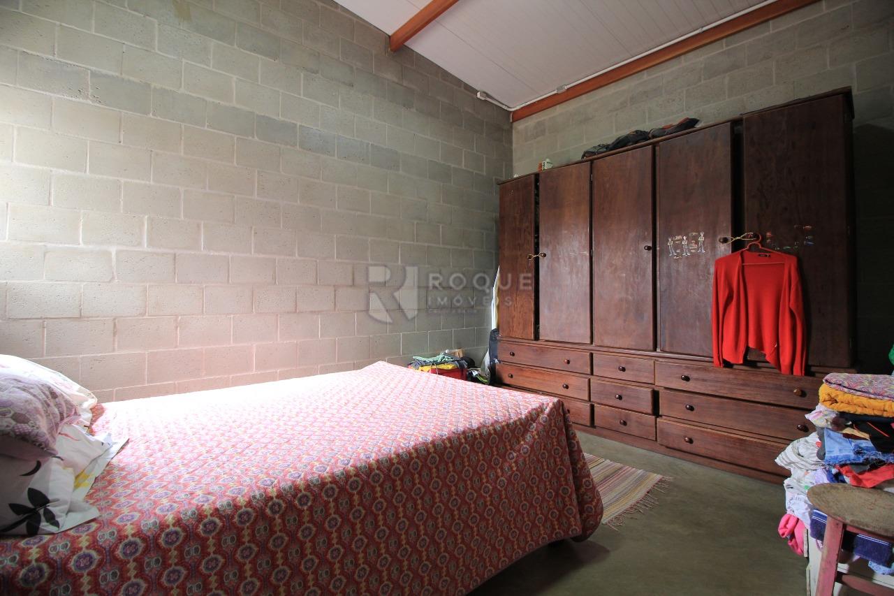 Chácara à venda no bairro Pires de Baixo: 