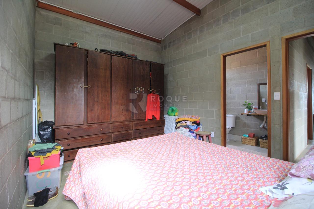 Chácara à venda no bairro Pires de Baixo: 