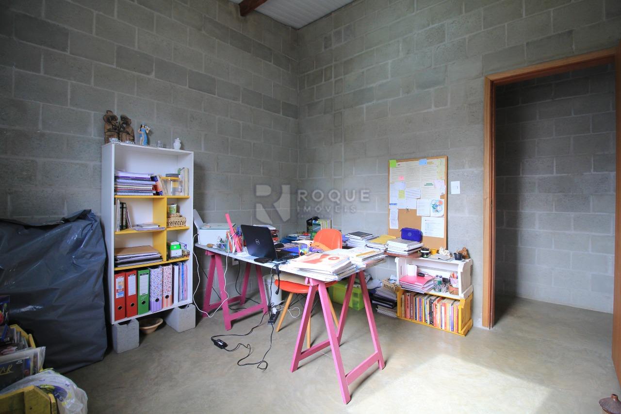 Chácara à venda no bairro Pires de Baixo: 