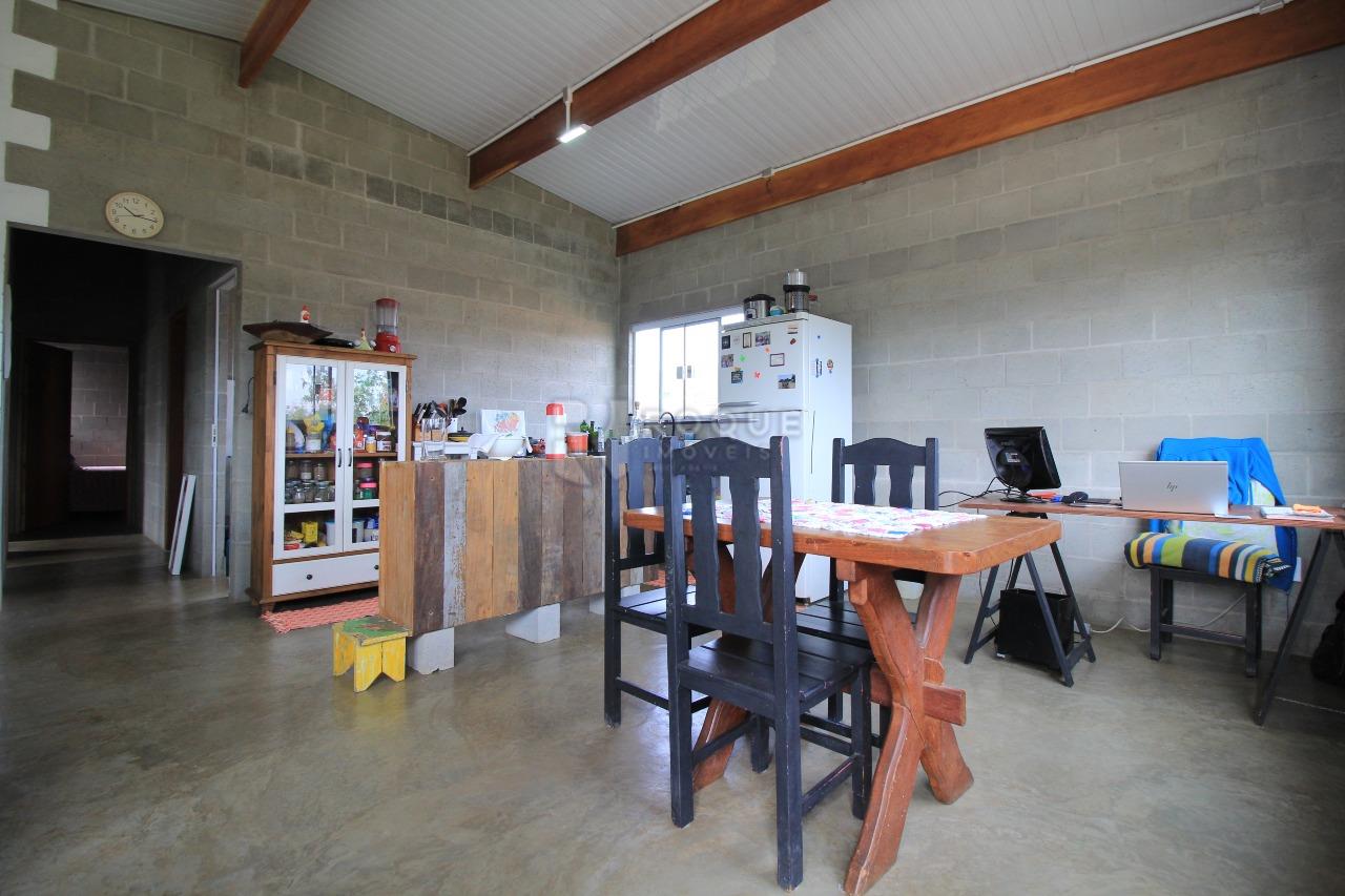 Chácara à venda no bairro Pires de Baixo: 