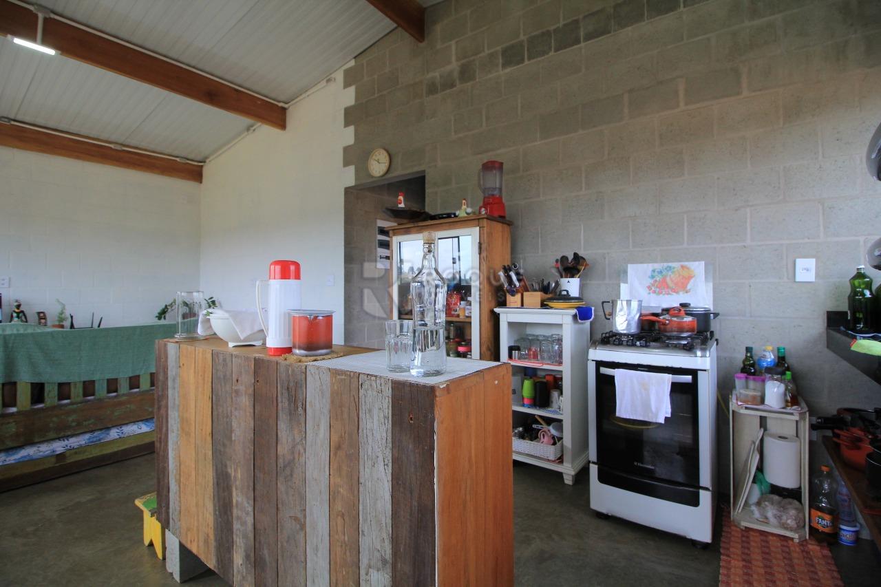 Chácara à venda no bairro Pires de Baixo: 