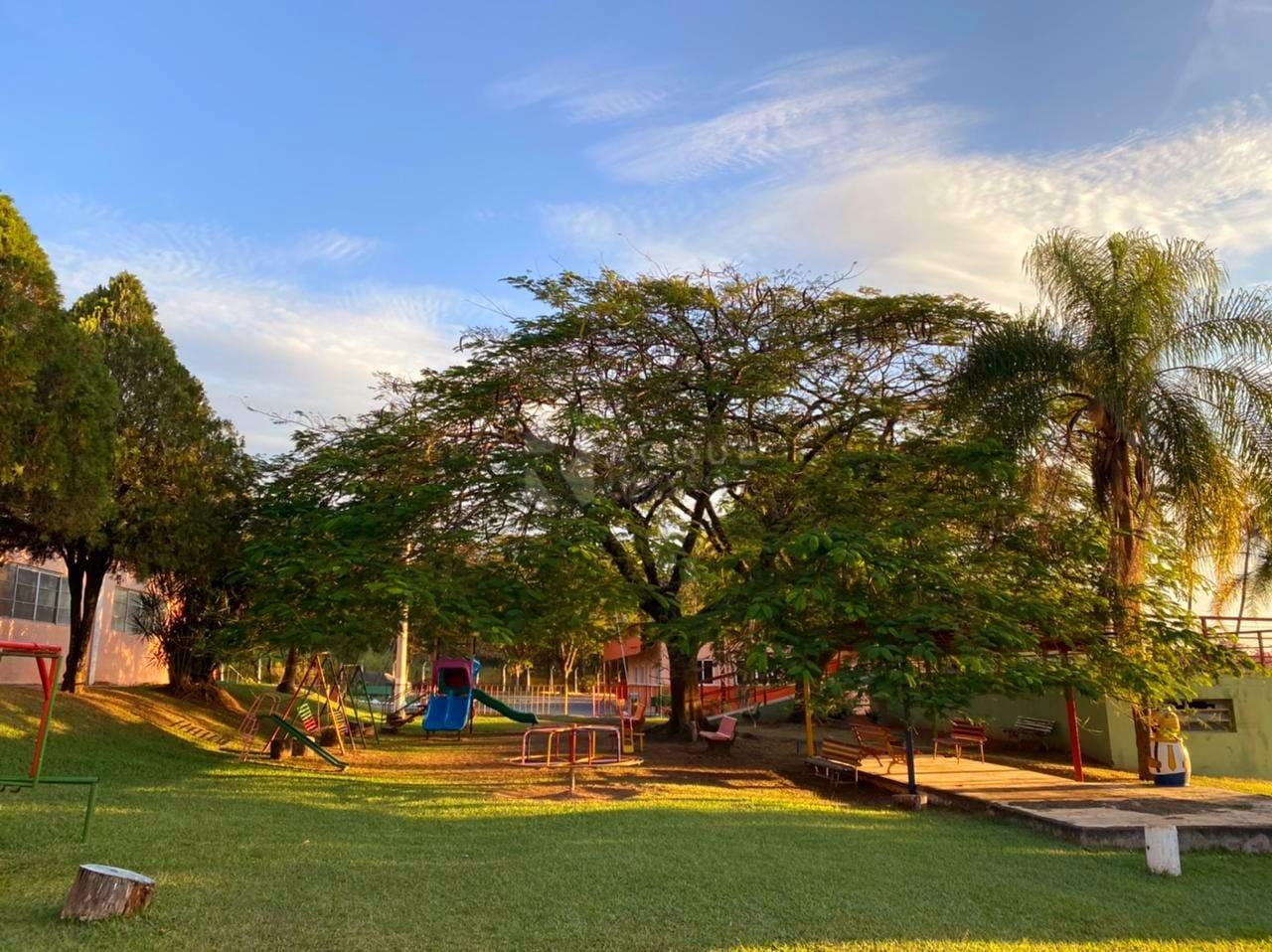 Chácara à venda no bairro Recanto dos Laranjais: 