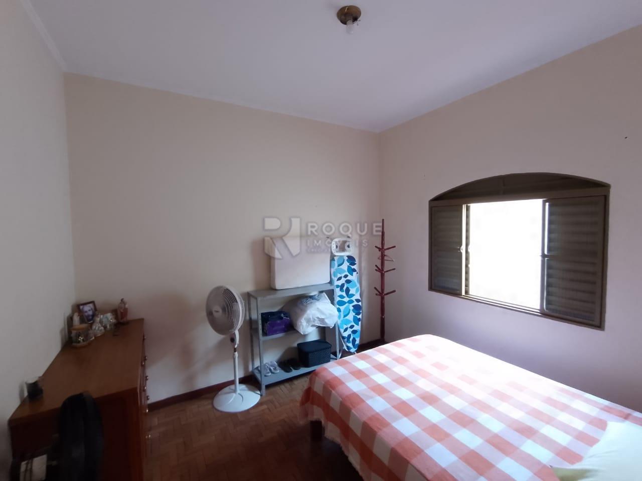 Casa Residencial à venda no bairro Vila São Roque: 