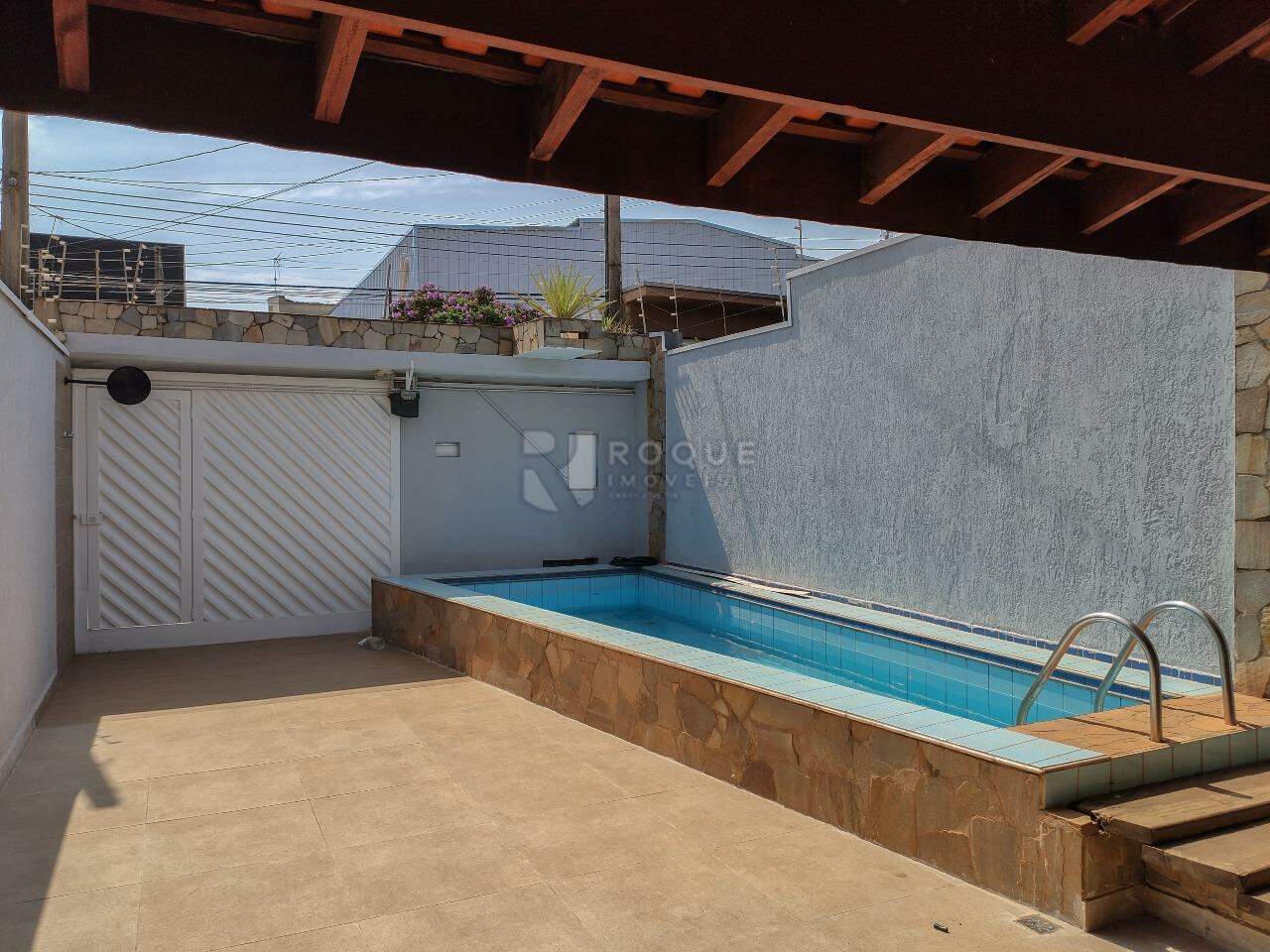 Casa Residencial para aluguel no bairro Jardim Nossa Senhora de Fátima: Frente 