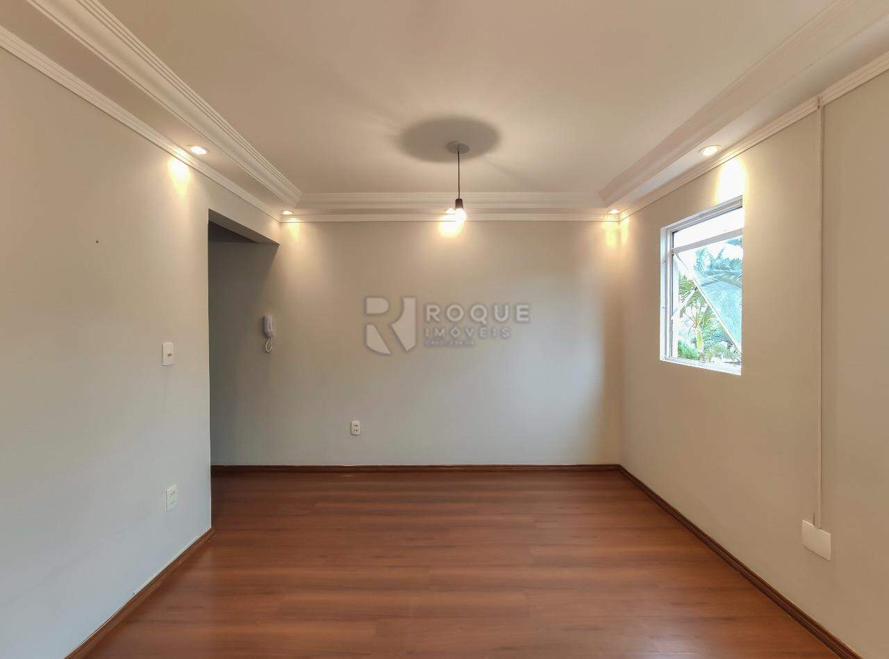 Apartamento para aluguel no bairro Itaipu: Sala 