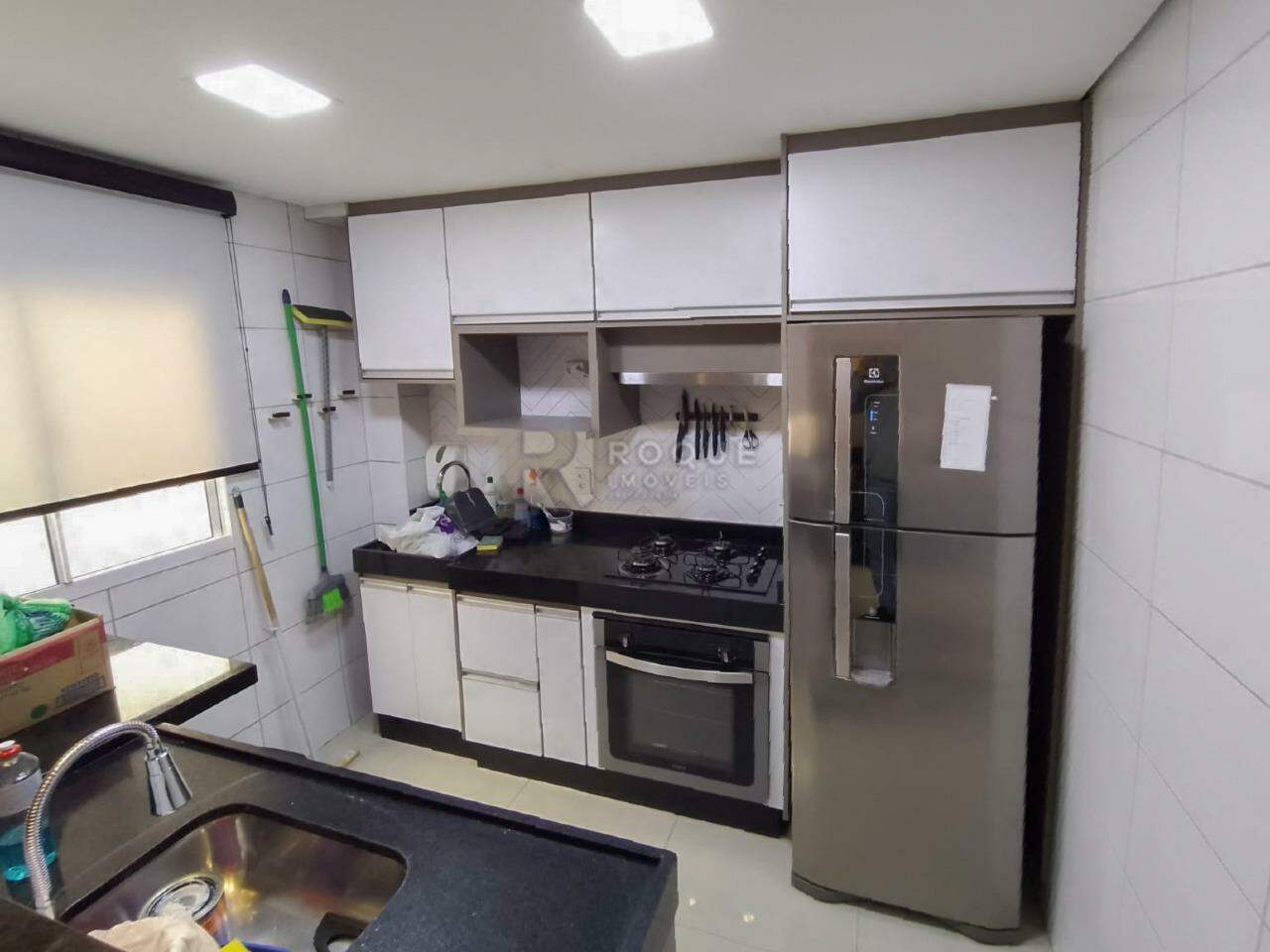 Apartamento para aluguel no bairro Residencial Costa Verde: Cozinha 