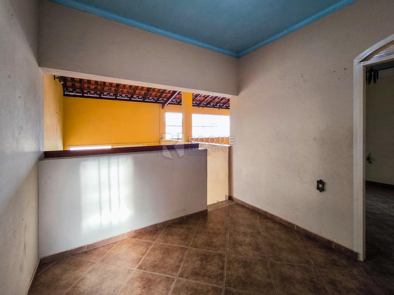 Casa Residencial à venda no bairro Parque Residencial Santa Eulália: HALL DE ACESSO