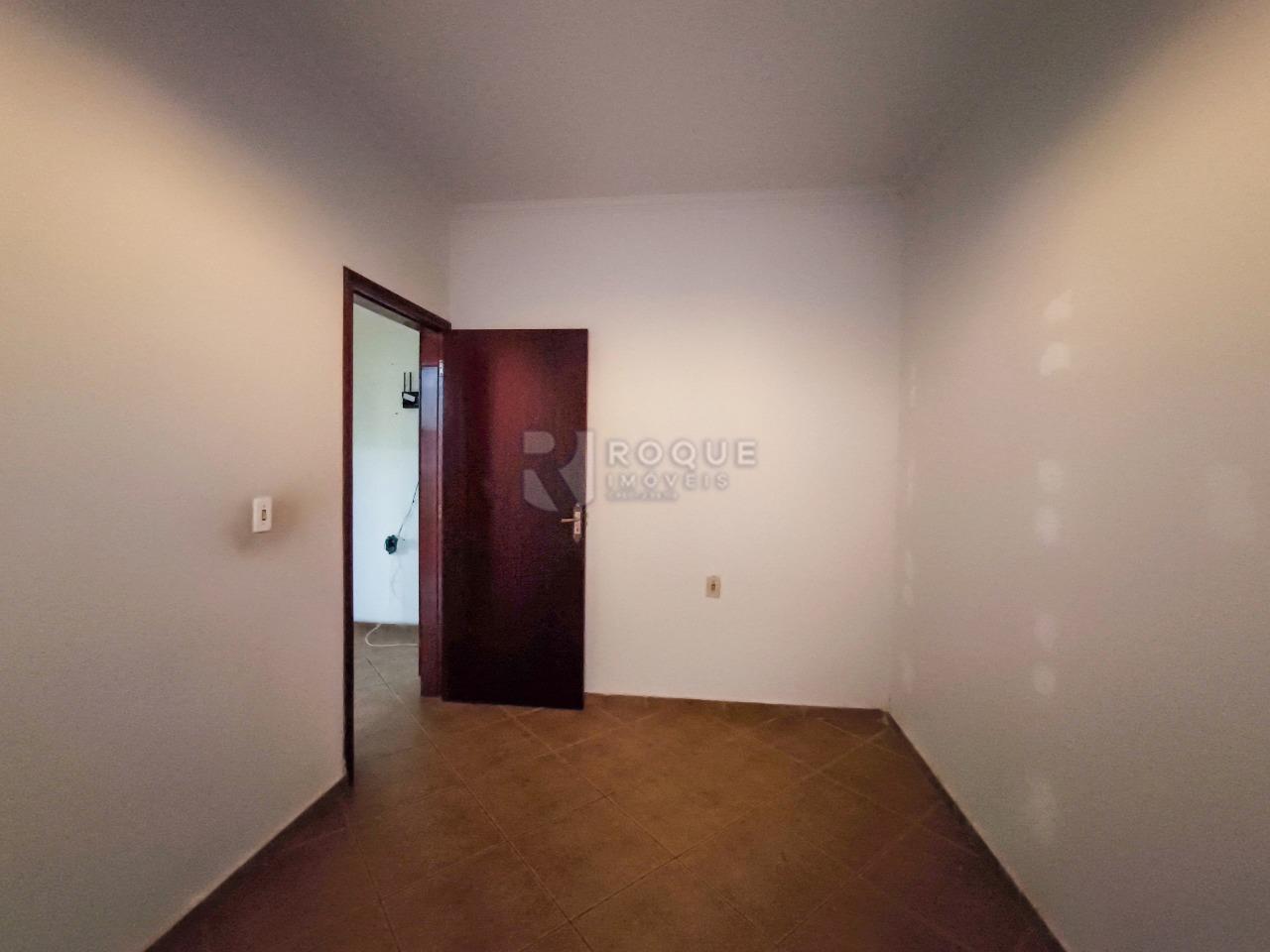 Casa Residencial à venda no bairro Parque Residencial Santa Eulália: 