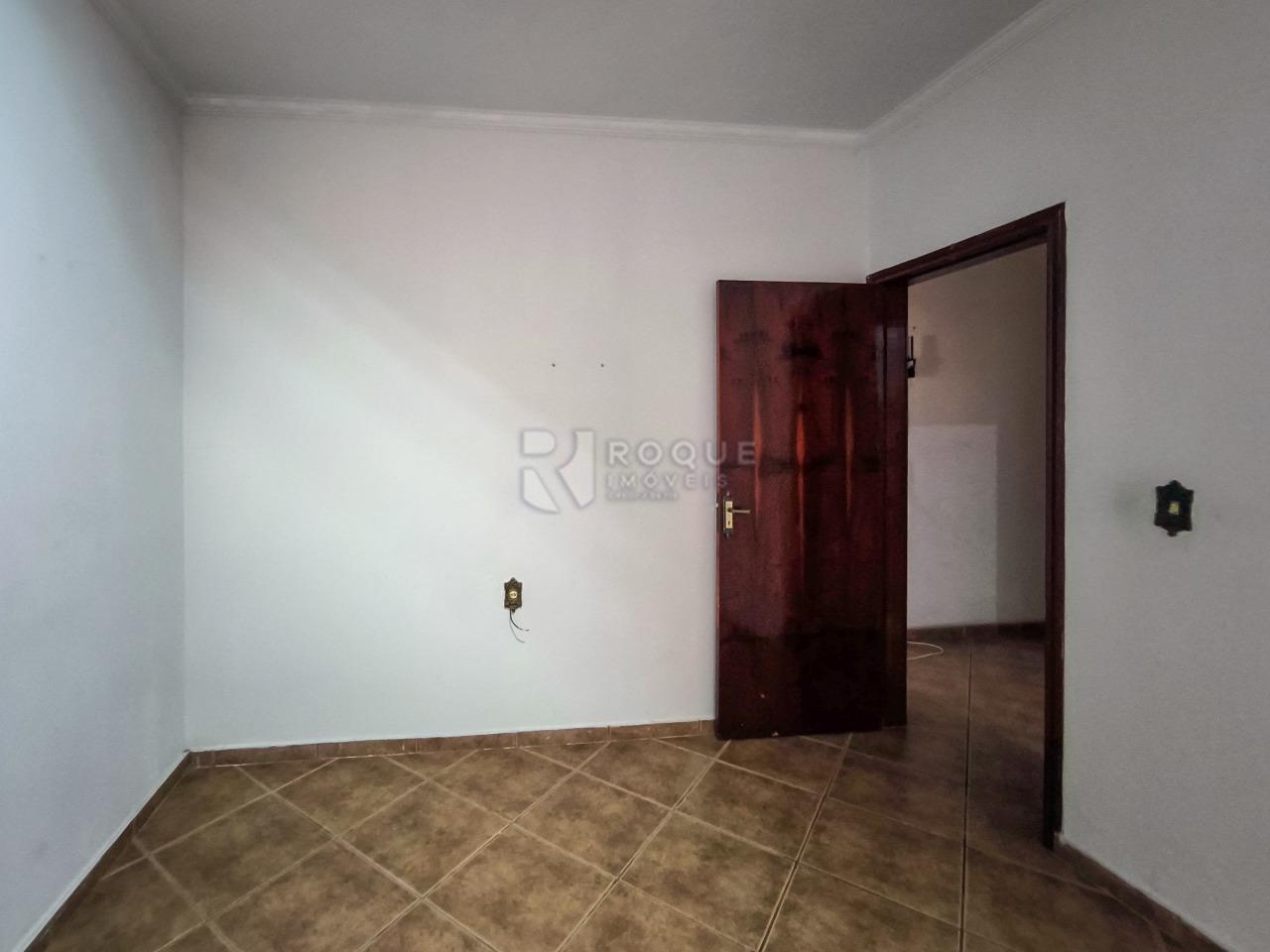 Casa Residencial à venda no bairro Parque Residencial Santa Eulália: 