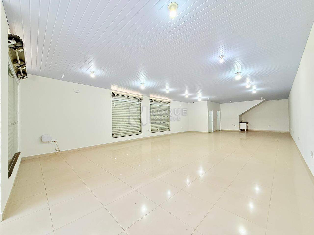 Salão para aluguel no bairro Residencial Palmeira Real: Salão