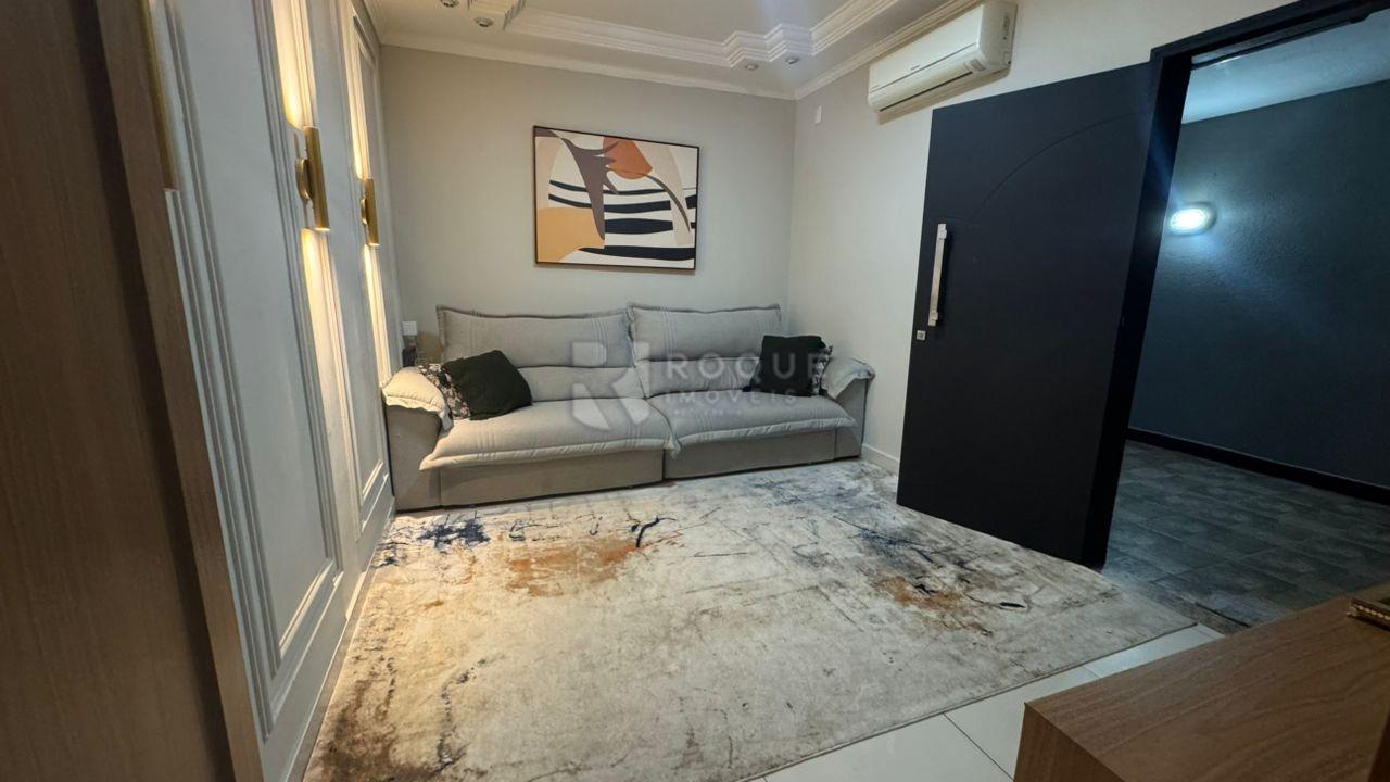 Casa Residencial à venda no bairro Jardim São Roque: SALA TV