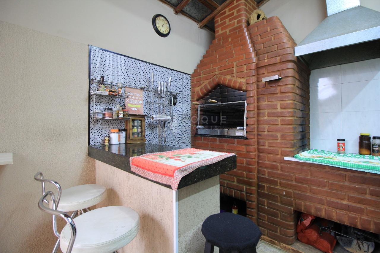 Casa Residencial à venda no bairro Jardim São Roque: Área gourmet