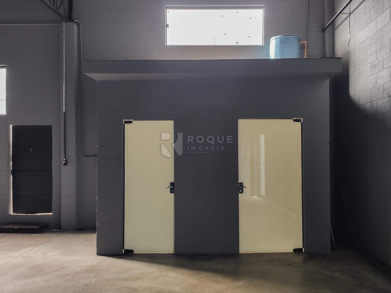 Barracão/Galpão para aluguel no bairro Jardim Ouro Verde: Acesso WC´s