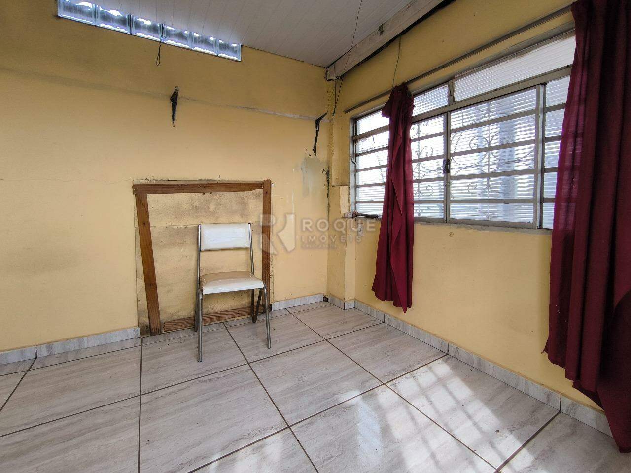 Casa Residencial à venda no bairro Parque Residencial Aeroporto: ÁREA DE DESPEJO