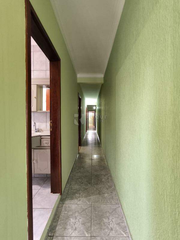 Casa Residencial à venda no bairro Parque Residencial Aeroporto: CORREDOR INTERNO