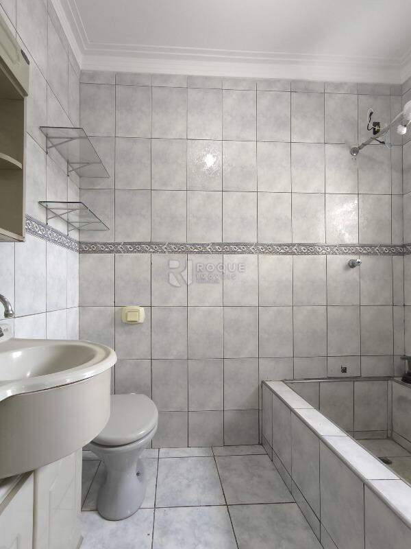 Casa Residencial à venda no bairro Parque Residencial Aeroporto: WC SUÍTE