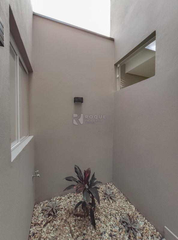 Casa Residencial para aluguel no bairro Boa Vista: Jardim de inverno 