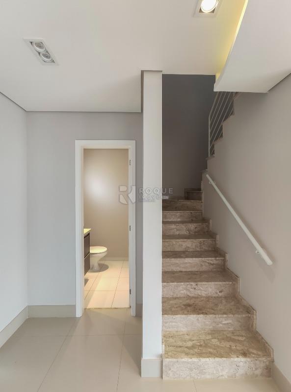 Casa em condomínio para aluguel no bairro Jardim Montezuma: Sala 