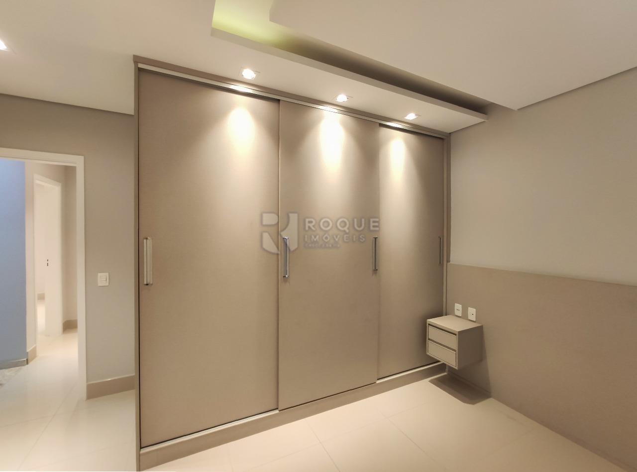 Casa em condomínio para aluguel no bairro Jardim Montezuma: Suíte 2 segundo andar 