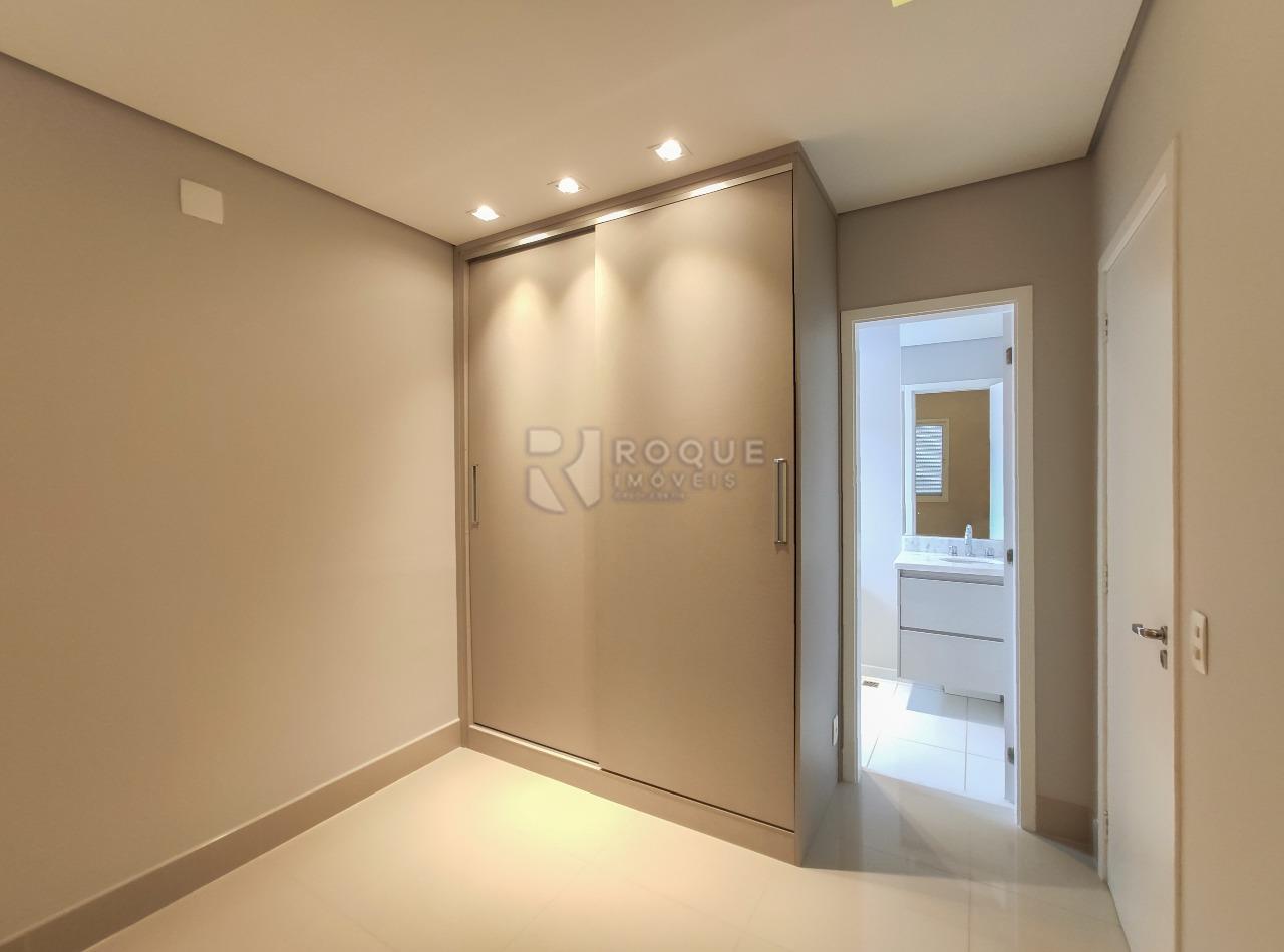 Casa em condomínio para aluguel no bairro Jardim Montezuma: Suíte 3 segundo andar 