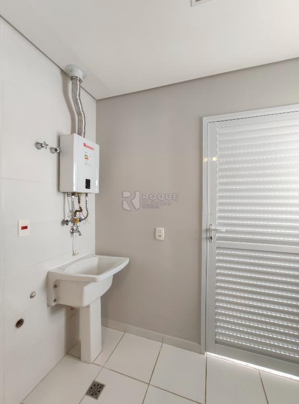 Casa em condomínio para aluguel no bairro Jardim Montezuma: Área de serviço 