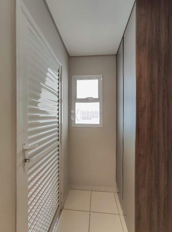 Casa em condomínio para aluguel no bairro Jardim Montezuma: Área de serviço