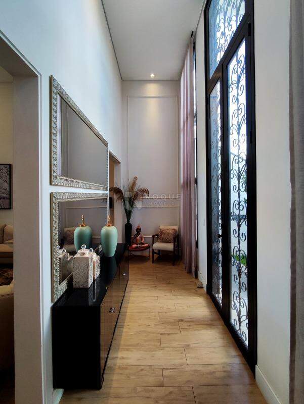 Casa em condomínio à venda no bairro Jardim Florença: HALL DE ENTRADA