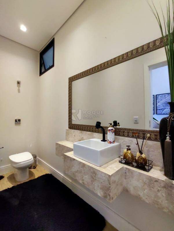Casa em condomínio à venda no bairro Jardim Florença: LAVABO