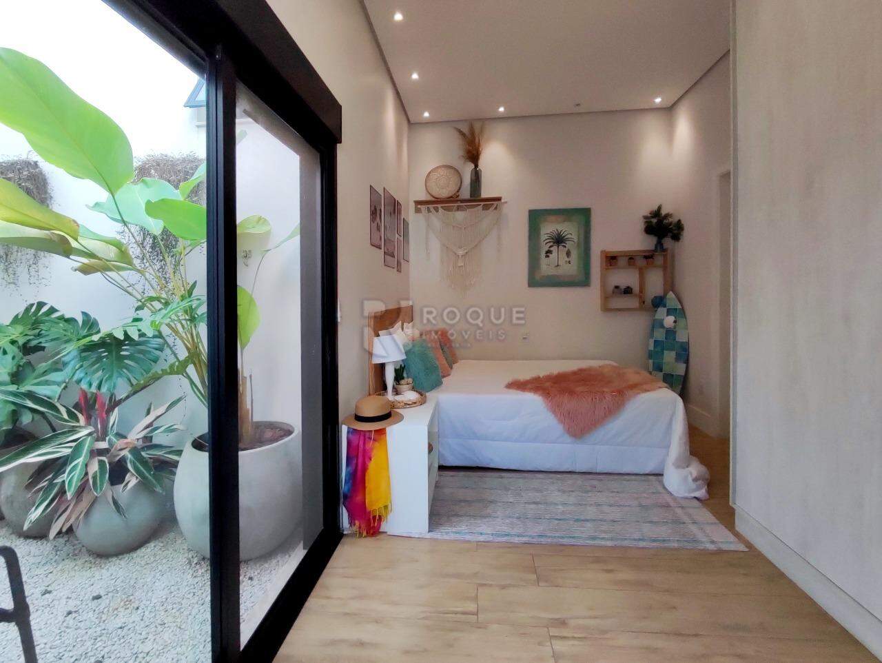 Casa em condomínio à venda no bairro Jardim Florença: SUÍTE 1