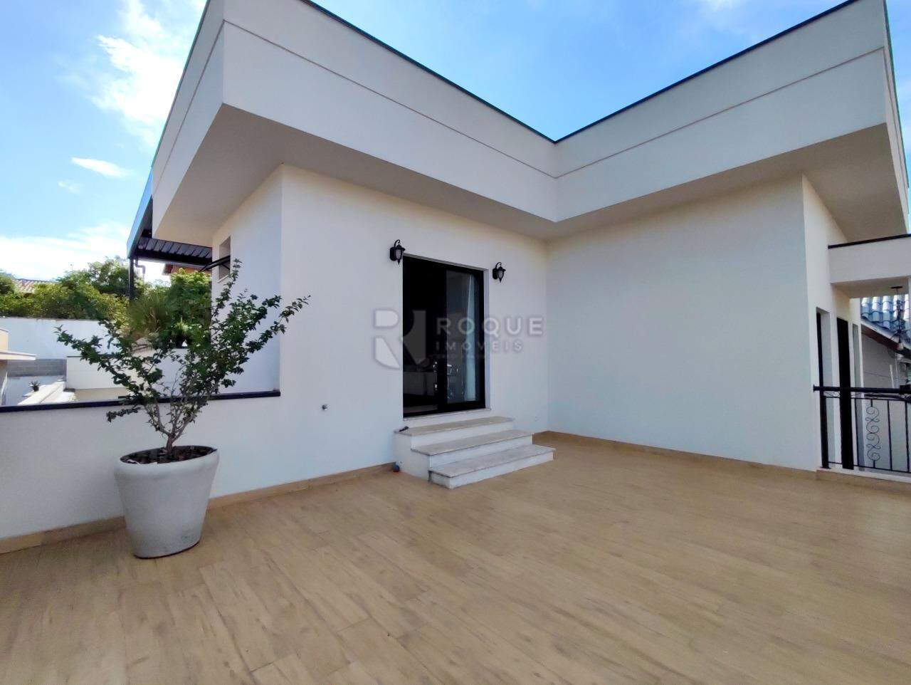 Casa em condomínio à venda no bairro Jardim Florença: TERRAÇO